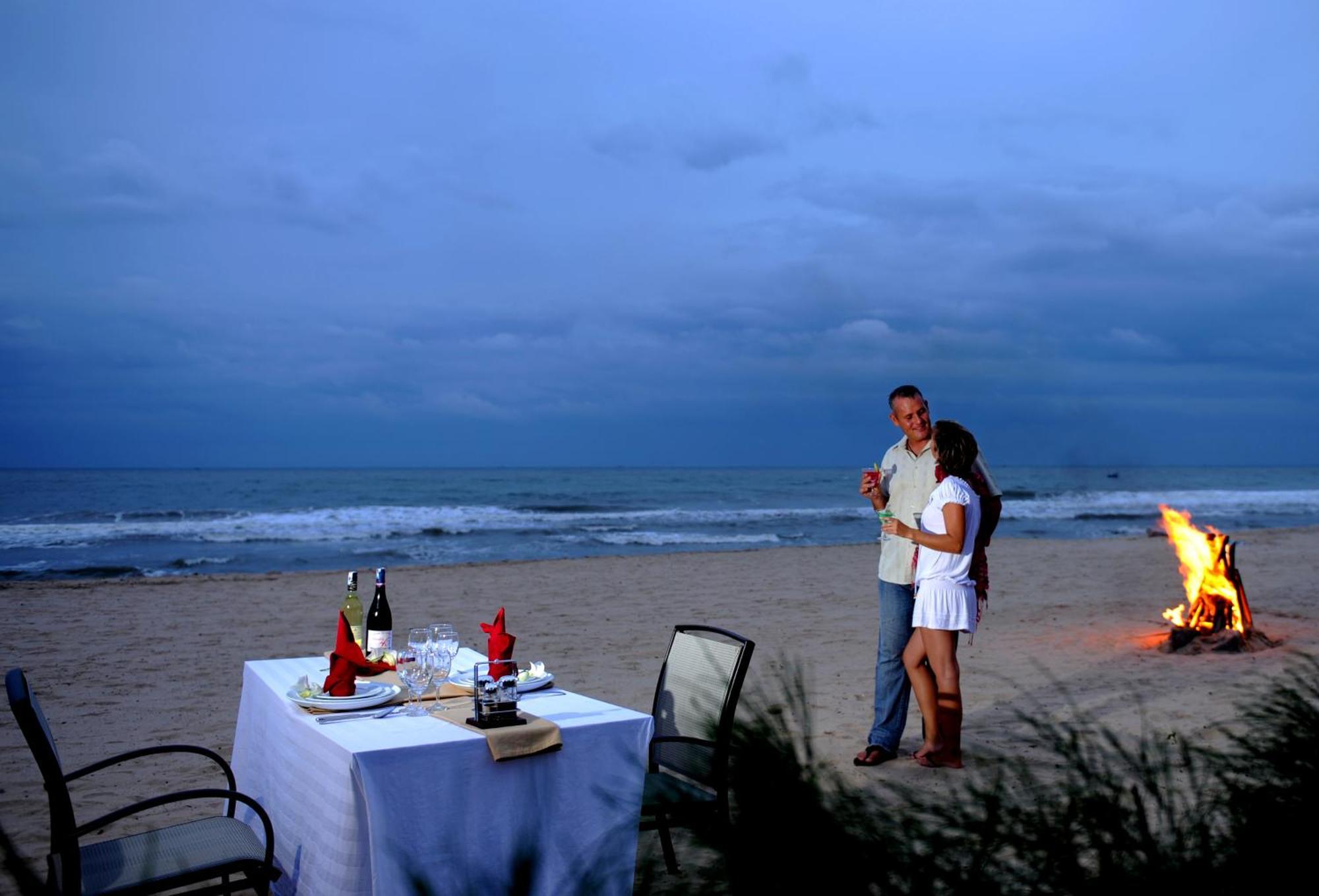 Unique Mui Ne Resort And Spa Phan Thiet Exteriör bild
